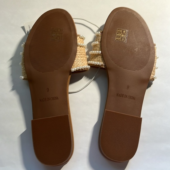 NWT | J Crew Pearl slide sandals | Size 9 - Picture 4 of 5